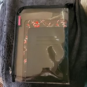 Isaac Mizrahi Travel Bag